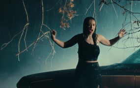 Allegra Jordyn - Thunder, baby(MKV-240M)