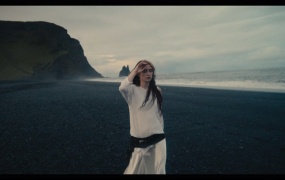 Kaeto - CARRY YOU(MKV-321M)