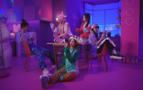 NMIXX - Young, Dumb, Stupid(Bugs-983M)