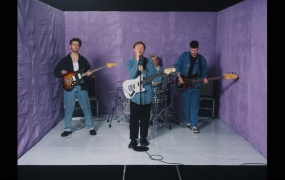 Only The Poets - Indigo(MKV-212M)