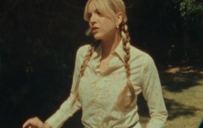 Sunday (1994) - Softly(MKV-284M)