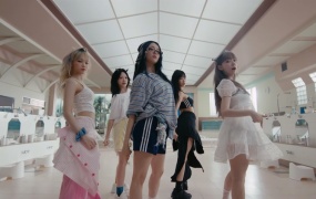 LE SSERAFIM - CRAZY(MKV-247M)