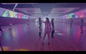 Jordana - Raver Girl(MKV-379M)