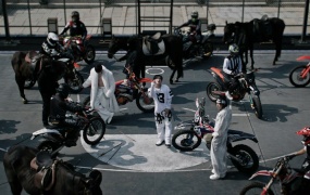 Stray Kids - Walkin On Water(MKV-271M)