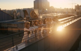 NiziU - YOAKE(MKV-202M)