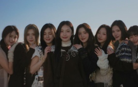 Hearts2Hearts - The Chase(MKV-273M)