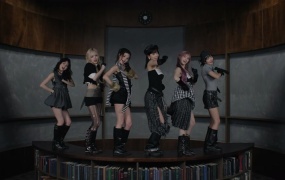 IVE - ATTITUDE(MKV-223M)