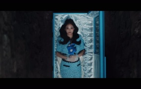 JENNIE, Dominic Fike - Love Hangover(MKV-361M)