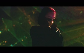 原子邦妮 - Falling(MKV-219M)