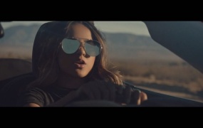 Becky G - Sola(WEB-141M)