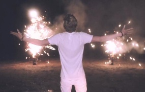 Cody Simpson, The Tide, Becky G - Wish U Were Here(WEB-115M)