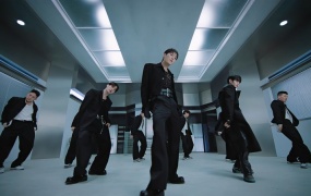 HIGHLIGHT - Chains(MKV-233M)