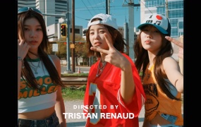 YOUNG POSSE (영파씨) - Blue Dot(MKV-349M)