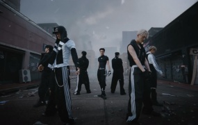 ENHYPEN - Outside(MKV-256M)