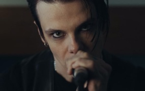 YUNGBLUD - Zombie(MKV-231M)