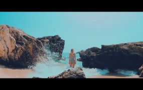 Criss Blaziny, Alexandra Stan - Au gust zilele(WEB-96M)