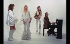 ABBA - Mamma Mia(MKV-208M)