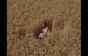 FLETCHER - Hi, Everyone Leave Please(MKV-269M)