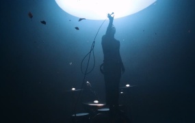 Twenty One Pilots - The Contract(MKV-379M)