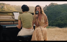 FLETCHER - Would You Still Love Me? (Live Performance)(MKV-339M)