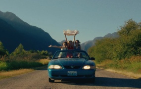 KiiiKiii - DANCING ALONE(MKV-451M)