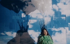 家家 - 还没(MKV-422M)