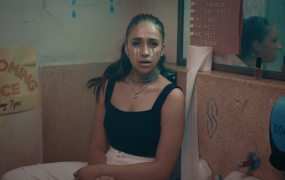 Tate McRae - All My Friends Are Fake (WEB-132M)