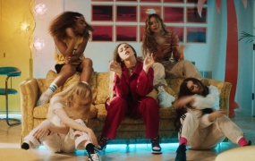 Tate McRae - Stupid (Master-ProRes-1.51G)