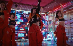 LE SSERAFIM,  j-hope of BTS - SPAGHETTI(MKV-361M)