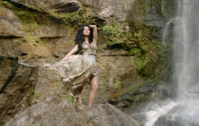 Inna - Caliente (Master-ProRes-4.3G)