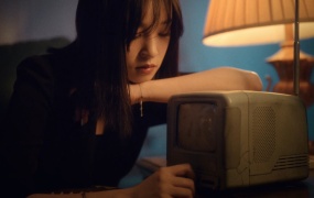 宋雨琦(Yuqi) - Bonnie & Clyde(Bugs-758M)