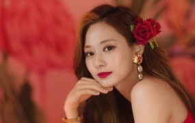 TWICE - Alcohol-Free (Bugs-2160p-2.46G)