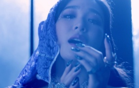 少女时代Tiffany - Run For Your Life (Master-1080p-391M)