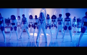 Ava Max - Kings & Queens (Master-1080P-666M)