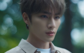 威神V(WayV-KUN&XIAOJUN) - 这时烟火(Back To You) (Master-2160p-2.23G)