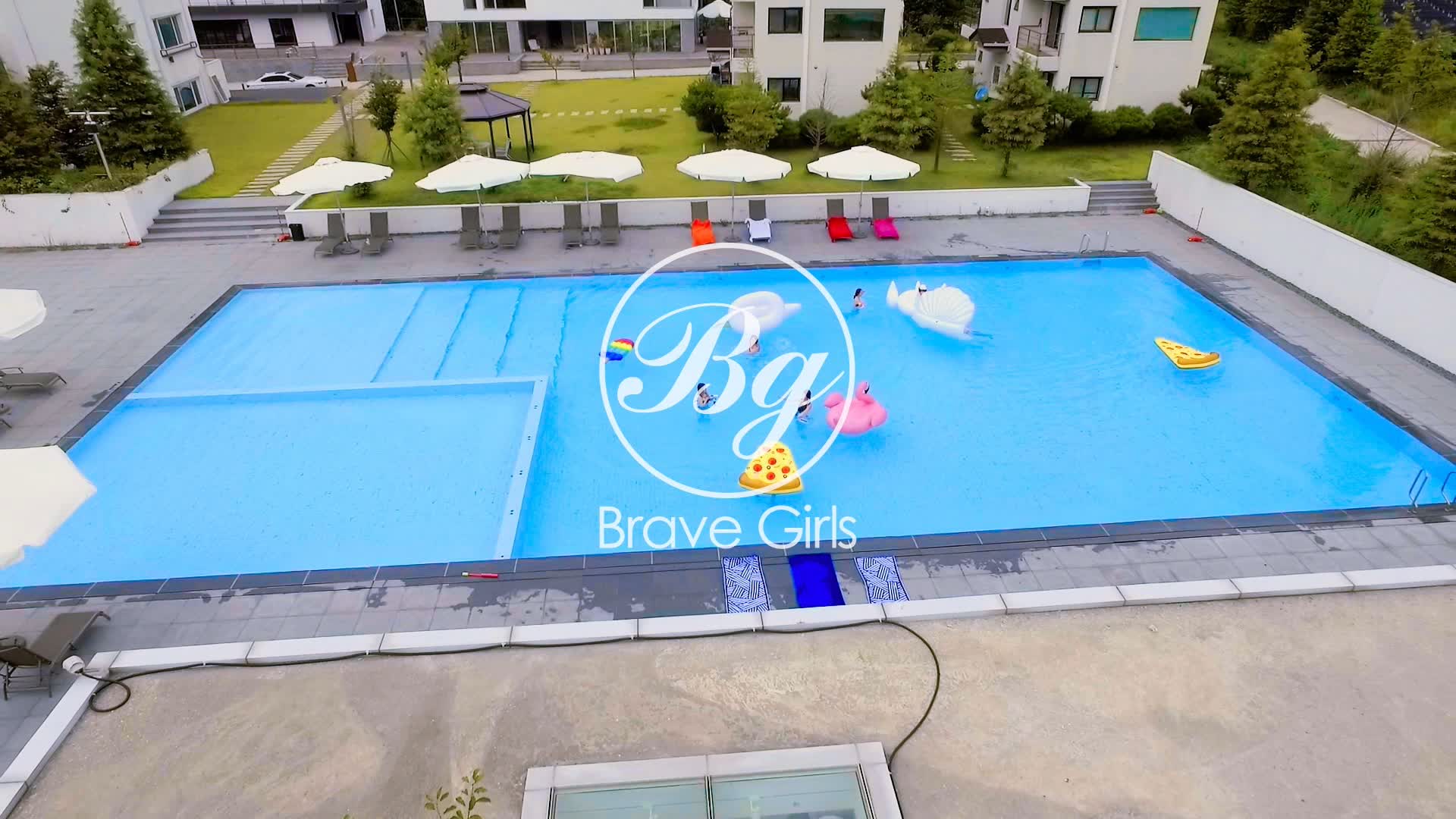 Brave Girls - Yoo Hoo [Bugs! 1080p].mp4_20200926_194856.061