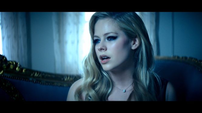 Avril Lavigne & Chad Kroeger - Let Me Go.mov_20201005