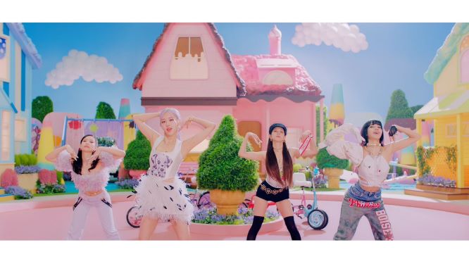 BLACKPINK - Ice Cream feat Selena Gomez.mov_20201226_111928.445